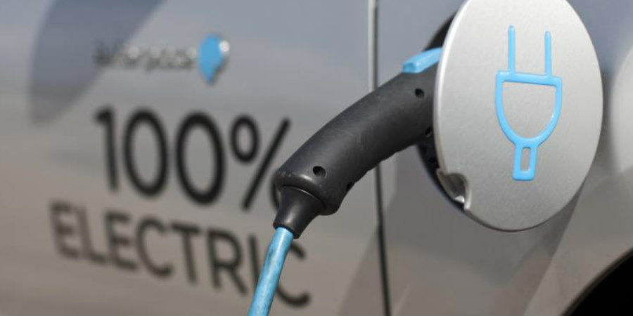 Εμπορικό πλεόνασμα 1,1 δισ. ευρώ. στα ηλεκτρικά και υβριδικά αυτοκίνητα κατέγραψε η ΕΕ